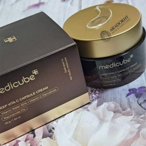 کرم کپسولی ویتامین سی مدی کیوب Medicube